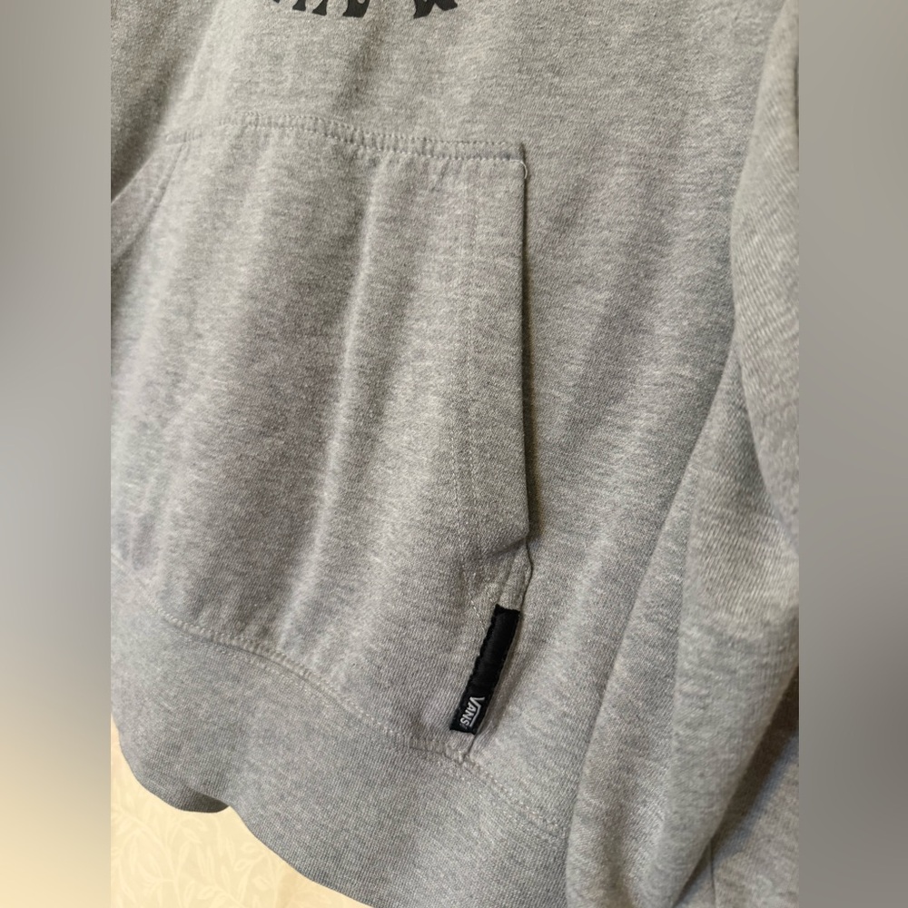 Vans Hoodie, Men’s size Small, Gray Mountain Tiger Vans Sweatshirt Hoodie - Picture 5 of 9